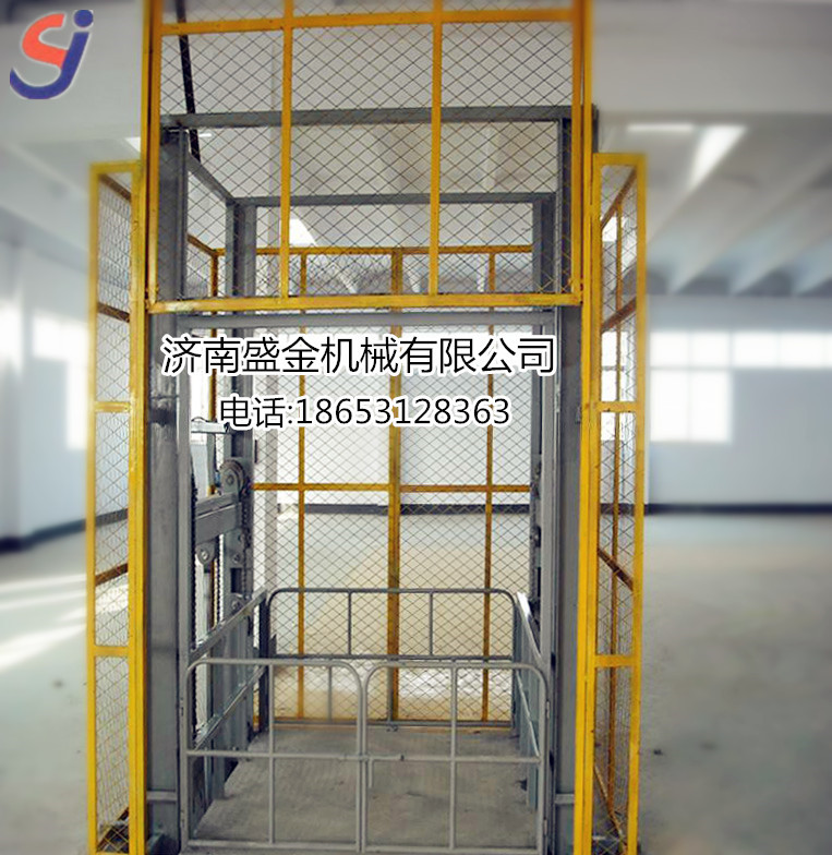 外圍護欄導(dǎo)軌式升降機的優(yōu)點(圖2) \